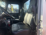 Cab with Seats/armrests