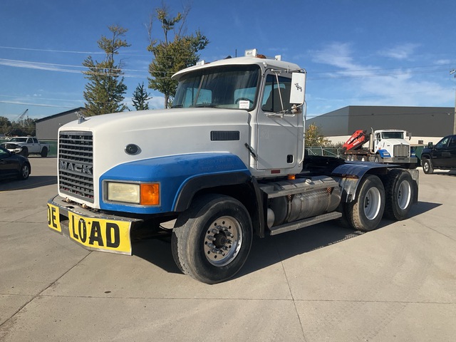 1999 Mack CL753 6x4 T/A Day Cab Truck Tractor