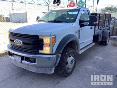2017 Ford F-550 XL 4x4 Camion à Plateau