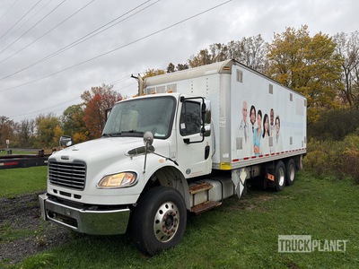 2014 Freightliner M2 106 6x4 Van Truck