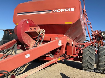2013 Morris 8650 Tow-Between Air Cart