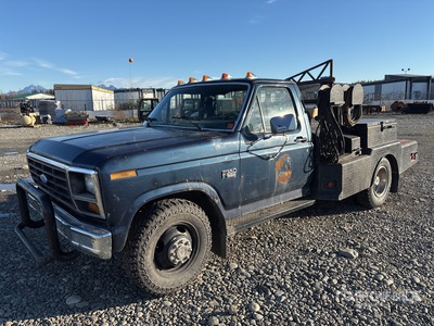 1983 Ford F-350 XL 4x4 Welding Truck