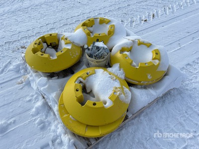 Quantity of (8) 70 kg Zavorre per Trattore