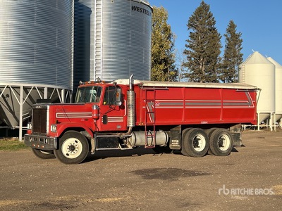 GMC General 6x4 Grain Truck