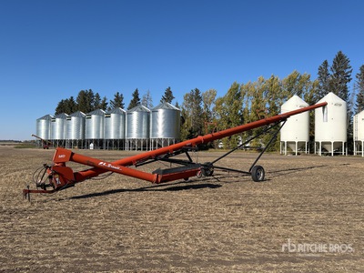 1994 Brandt 1060 10 in x 60 ft Swing Grain Auger