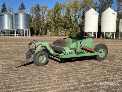 1976 Crown 600 4 Tire Hydraulic Mototrailla remolcable