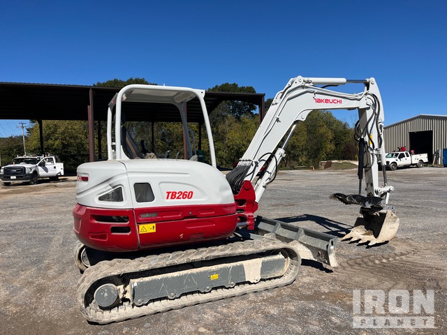 EXCAVADORA 2017 TAKEUCHI TB260