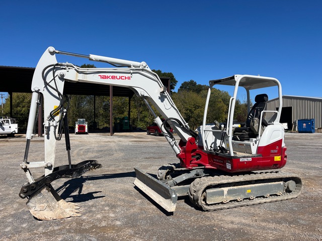 2017 Takeuchi TB260