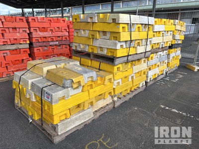 Quantity of Temporary Fence Blocks