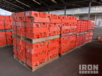 Quantity of Temporary Fence Blocks Divers - Industriel