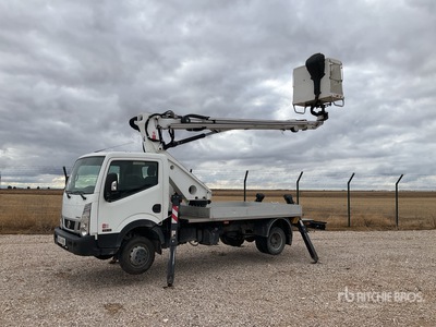2018 Oil&Steel Scorpion 1812 18 m on 2018 Nissan NT400 35.13 4x2 Bucket Truck