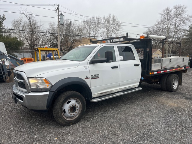 2013 Ram 5500 4x4 Crew Cab Flatbed Truck