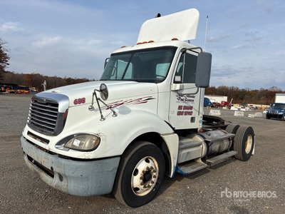 2009 Freightliner Columbia 120 Cabina per trattore stradale 2 assi
