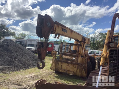 Grove 4x4 Rough Terrain Crane
