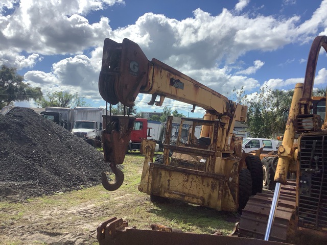 Grove 4x4 Rough Terrain Crane Grove 4x4 Rough Terrain Crane