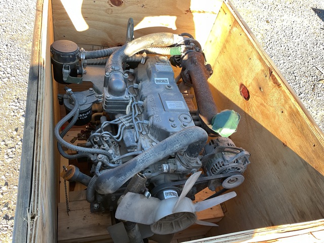 Yanmar 4TNV84T-DFM Diesel Engine