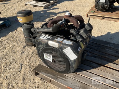 Wisconsin V465D Gasoline Engine w/Rockford PTO