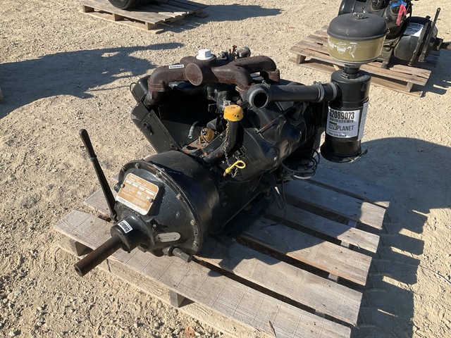 Wisconsin V465D Gasoline Engine w/Rockford PTO