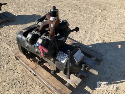 Wisconsin V465D Gasoline Engine w/Rockford PTO