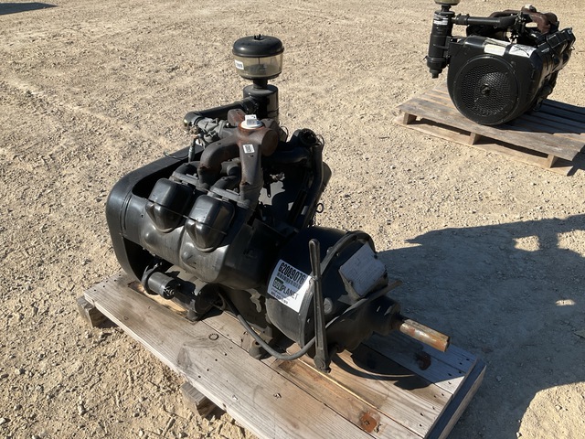 Wisconsin V465D Gasoline Engine w/Rockford PTO