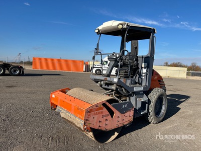 2018 Hamm H5i Smooth Drum Compactor