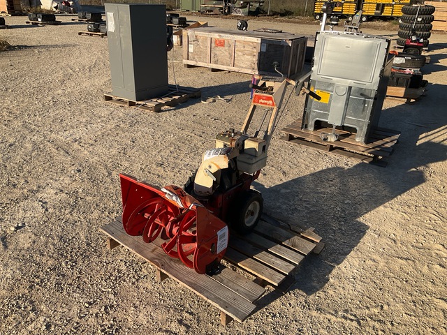 Plymouth 55209 46663 Snow Blower