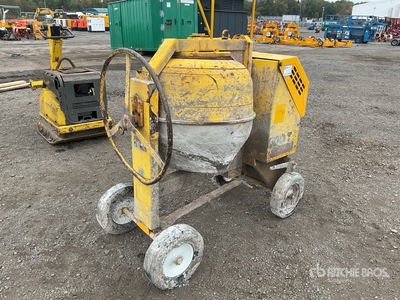2019 Winget 100TEC Portable Concrete Mixer