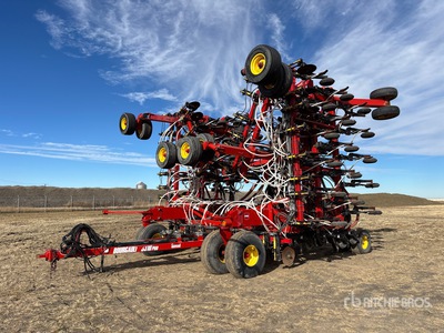 2009 Bourgault 3310PHD 65 ft Air Drill