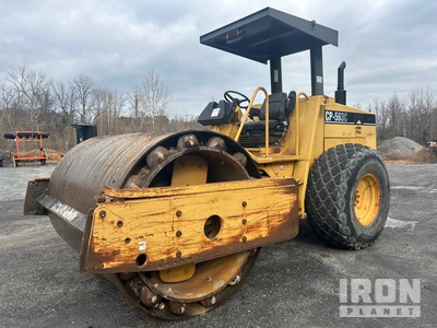 1998 Cat CP-563C Padfoot Drum Compactor