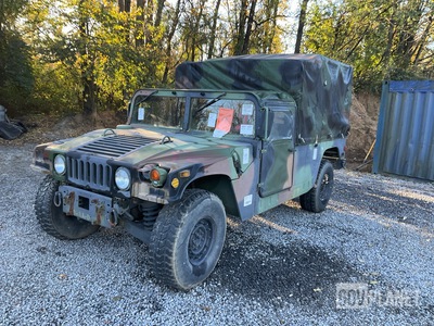 2002 AM General M1097A2 HMMWV 2 Door Soft Top w/Truck Body