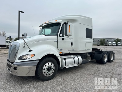 2013 International Prostar+ 122 6x4 Cabeza Tractora Cabina Dormitorio