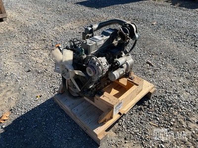 Yanmar 4TNV84T-DFM Diesel Engine