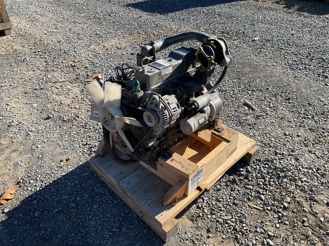 Yanmar 4TNV84T-DFM Diesel Engine