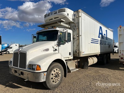 2004 Kenworth T300 6x4 Refrigerated Truck (Inoperable)
