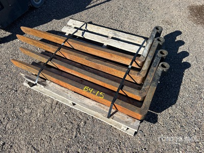 Quantity of (2) 60 in Forks and (2) 54 in テレハンドラー用パレットフォーク