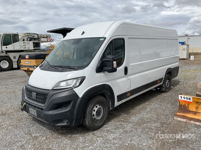 2023 Fiat Ducato Camioneta con Caja Seca (INOPERABLE) / Cargo Van (Inoperable)