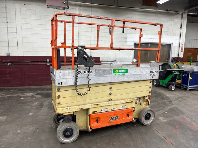 2014 JLG 2630ES