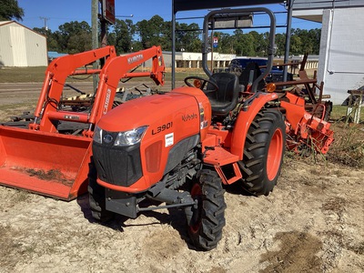 Kubota L3901D 4WD Tractor