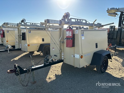 2014 Doosan L8WKUB-60HZ-T4F 8 kW を見 Light Tower