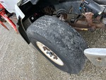 Underbody with Right Steer Tire