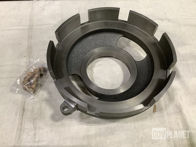 (4,577) Screw Thread Inserts & (7) Reverse Carrier Supports