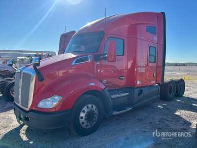 2017 Kenworth T680 6x4 Tracteur Routier Couchette