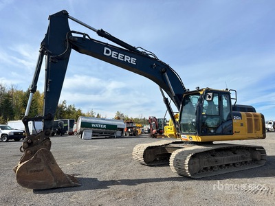 2020 John Deere 210G LC Excavatrice sur chenilles