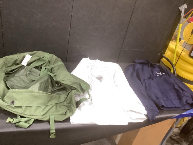 (32) Food Service Smocks, (32) Men's Jackets & Assorted Items