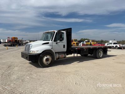2011 International 4300 4x2 Pritsche-Lkw