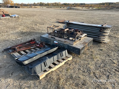 Quantity of Miscellaneous Flatbed Truck Parts