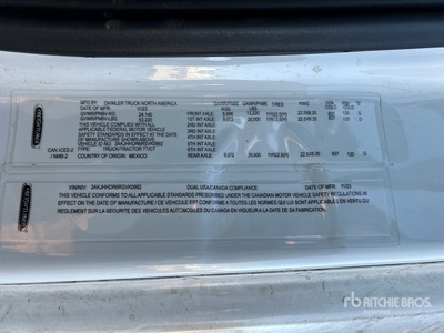 2024 Freightliner Cascadia 113 6x4 3- Achs Sattelzugmaschine mit Schlafkabine