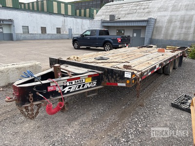 2013 Fellings Trailers FT-20-2 LP 25 ft T/A Przyczepa do sprzętu