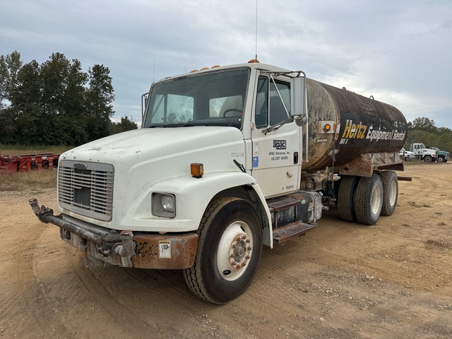 2001 Freightliner FL80 6x4 Water Truck