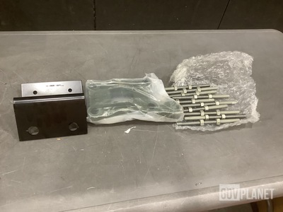 (28) Angle Brackets, (70) Plain Studs, (2) Plates & Assorted Items